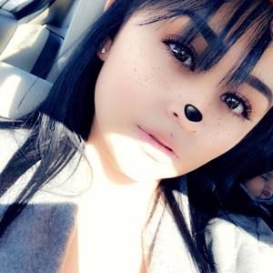 Meet your Posher, Marina